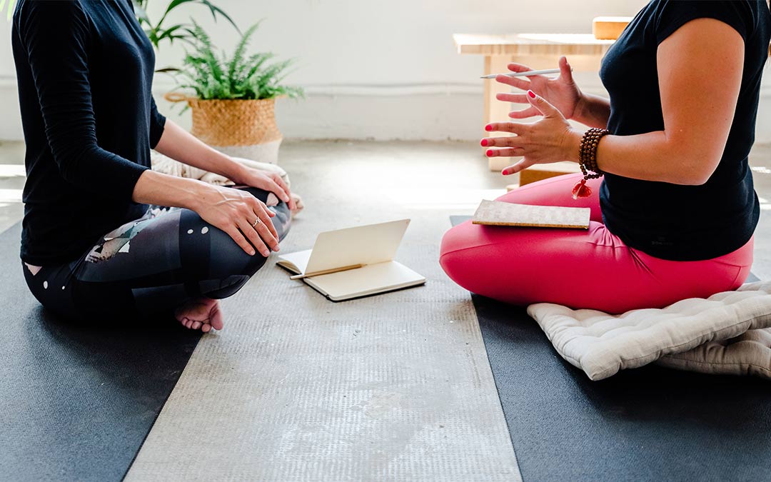 Pedagogía del Yoga: 3 razones para nombrar las asanas en sanscrito